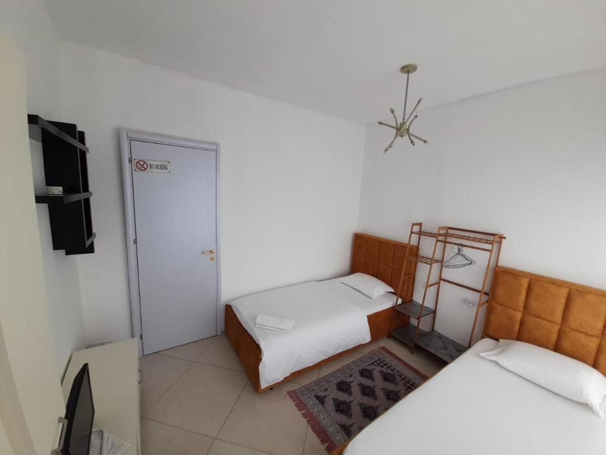 טיראנה Guesthouse Bela מראה חיצוני תמונה