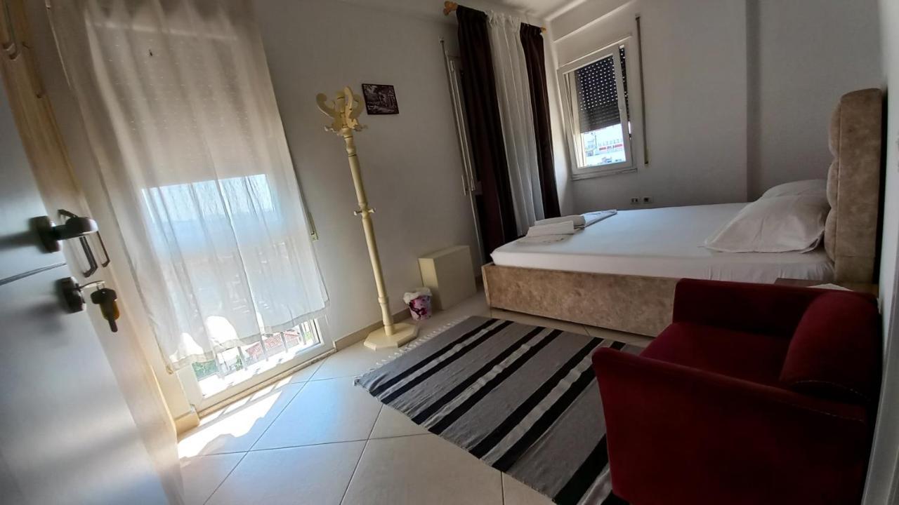 טיראנה Guesthouse Bela מראה חיצוני תמונה