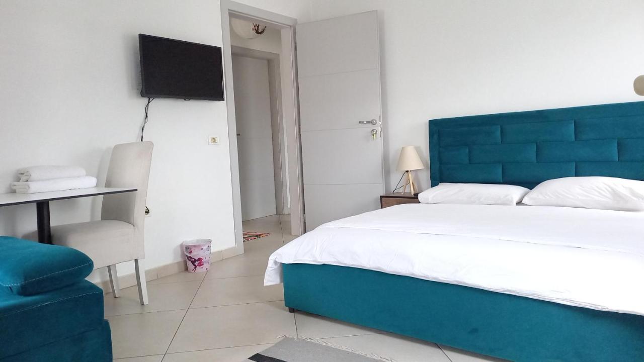 טיראנה Guesthouse Bela מראה חיצוני תמונה