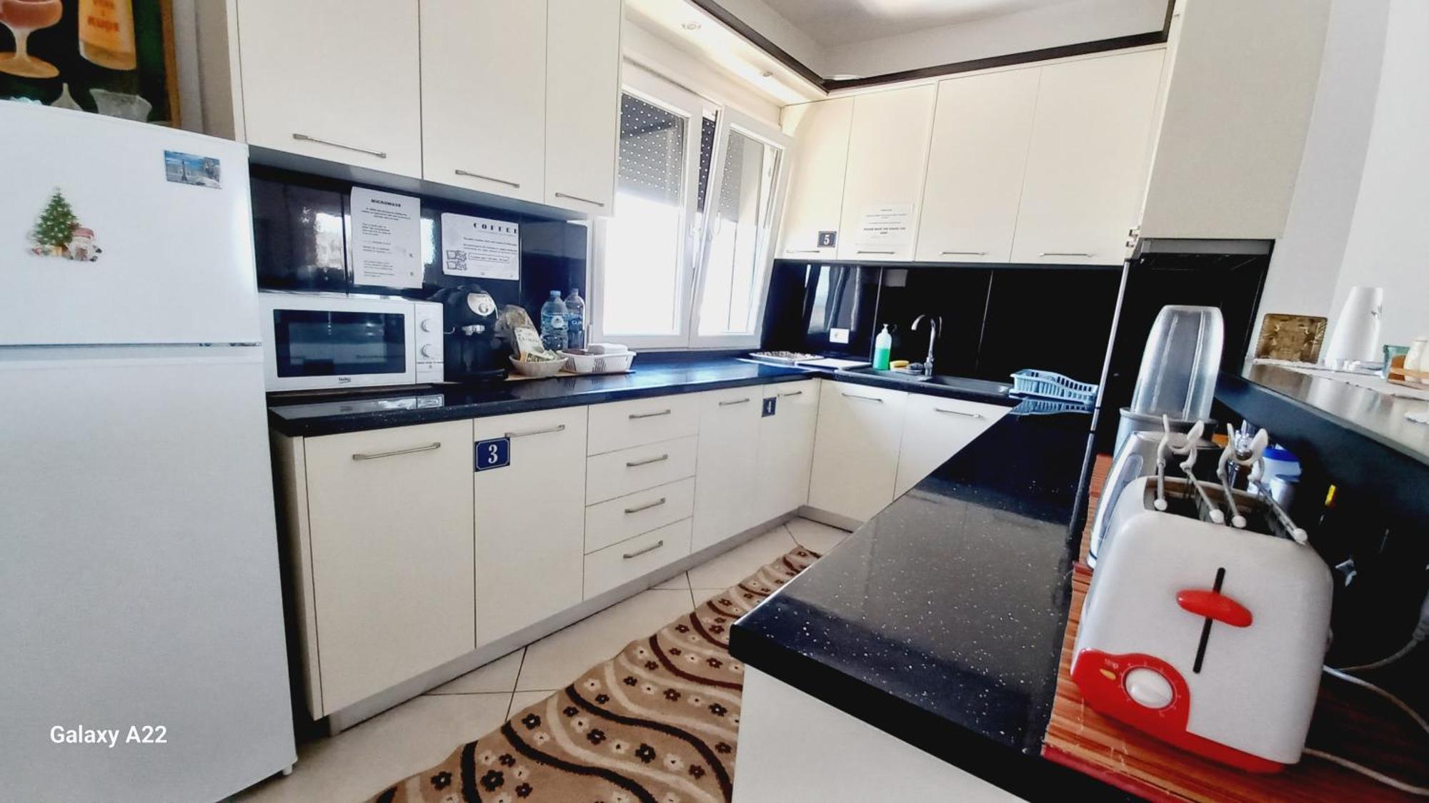 טיראנה Guesthouse Bela מראה חיצוני תמונה
