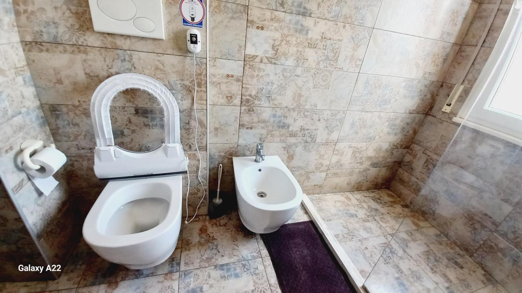 טיראנה Guesthouse Bela מראה חיצוני תמונה